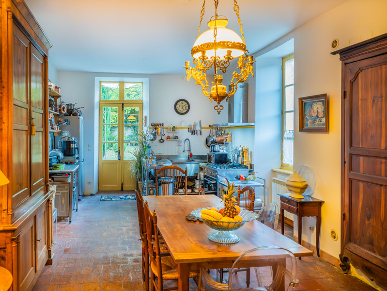 French property for sale in Archiac, Charente-Maritime - €990,000 - photo 6