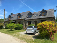 Maison à vendre à Plonévez-du-Faou, Finistère - 318.000 € - photo 1