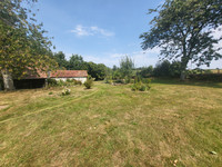 Maison à vendre à Savigny-le-Vieux, Manche - 250.000 € - photo 2