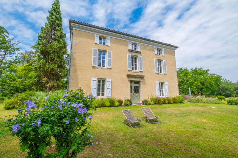 French property for sale in Losse, Landes - &#8364;1,450,000 - photo 4
