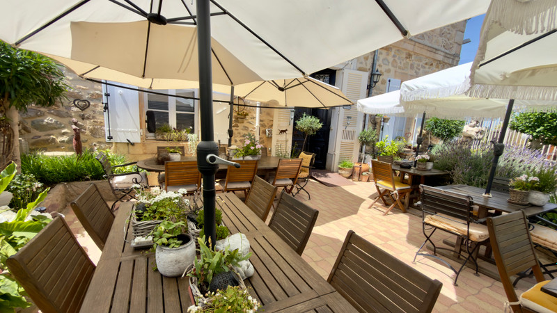 French property for sale in Ginestas, Aude - €895,000 - photo 7