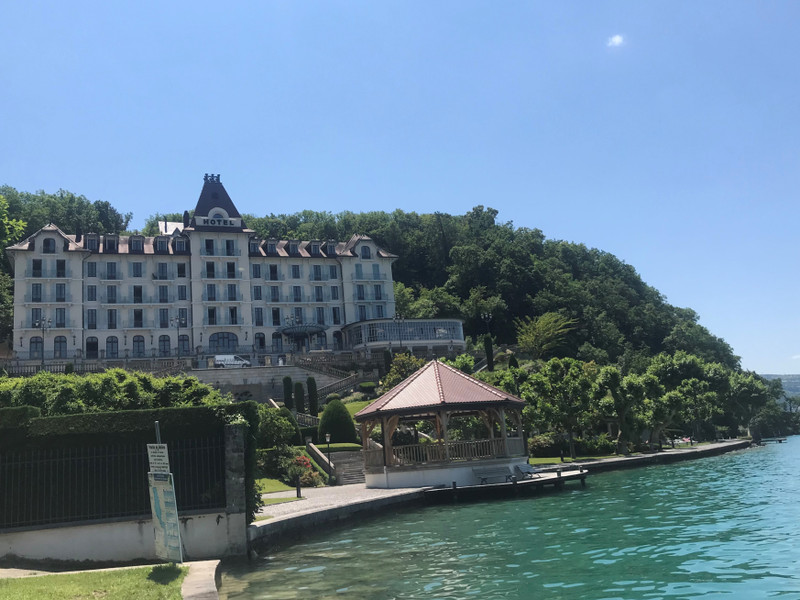 Maison à vendre en Rhone Alpes HauteSavoie MenthonSaintBernard