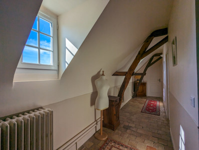 French property for sale in Chouzé-sur-Loire, Indre-et-Loire - €499,000 - photo 5