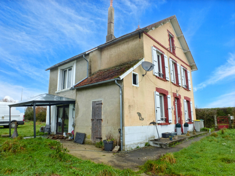 French property for sale in Lourdoueix-Saint-Michel, Indre - €88,000 - photo 2