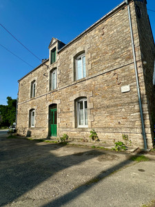 French property for sale in Saint-Servant, Morbihan - €199,000 - photo 1