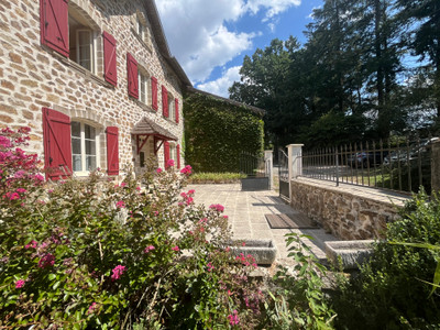 Maison à vendre à Moissannes, Haute-Vienne, Limousin, avec Leggett Immobilier