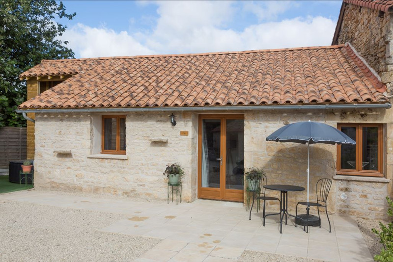 French property for sale in Alloinay, Deux-Sèvres - €669,999 - photo 5