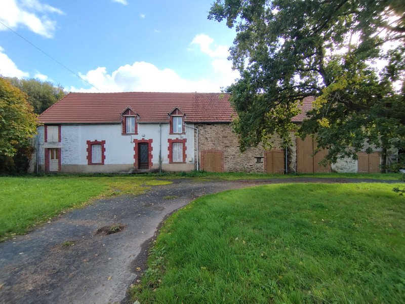 French property for sale in La Châtre-Langlin, Indre - €91,850 - photo 0