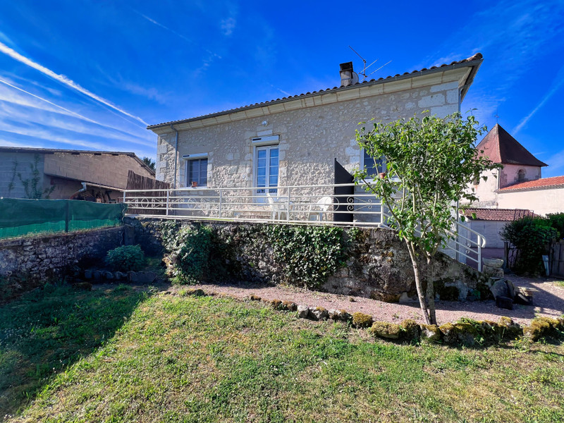 French property for sale in Brantôme en Périgord, Dordogne - €235,320 - photo 1