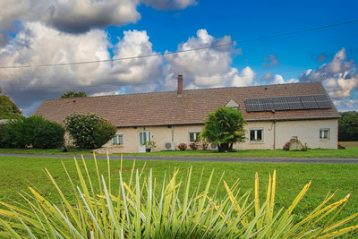 French property for sale in Montargis, Loiret - €478,723 - photo 3