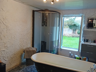 French property for sale in Saint Maurice Étusson, Deux-Sèvres - €152,173 - photo 5