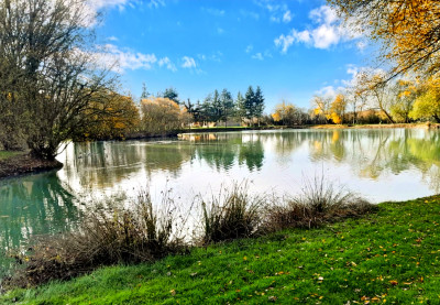 lakes for sale in Mayenne