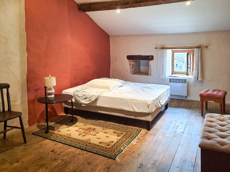 French property for sale in Messé, Deux-Sèvres - €199,990 - photo 5