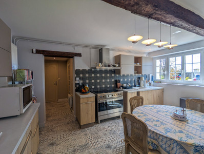 French property for sale in Chouzé-sur-Loire, Indre-et-Loire - €499,000 - photo 3