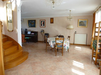 Maison à vendre à Saint-Sébastien, Creuse - 294.999 € - photo 7