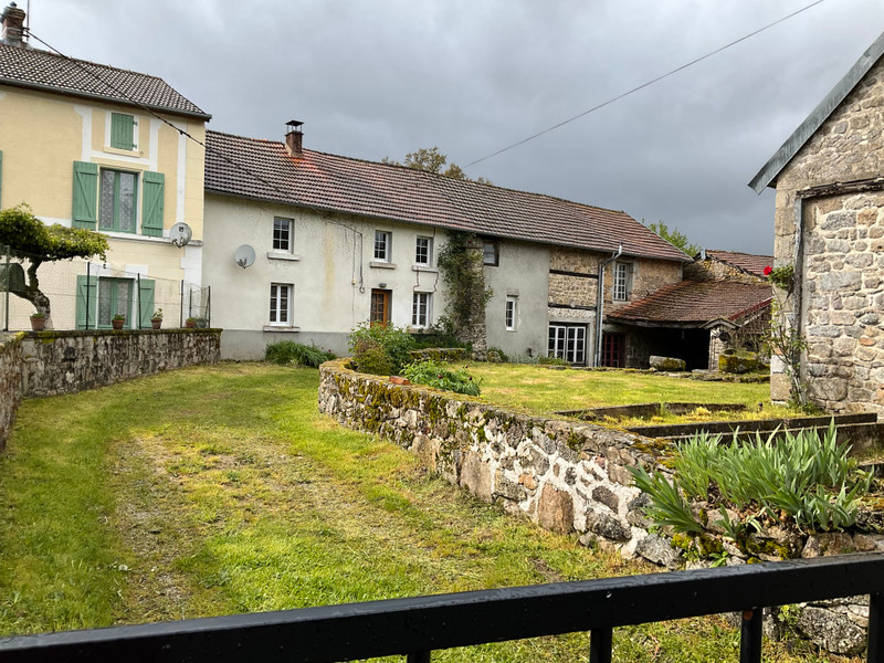 French property for sale in Saint-Marc-à-Loubaud, Creuse - €71,818 - photo 13
