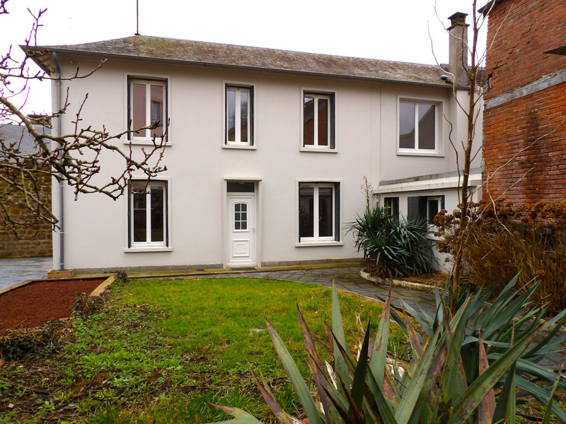 Propriété à vendre à La Ferté Macé, Orne - 99 000 €