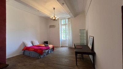 French property for sale in Avignon, Vaucluse - €349,000 - photo 2