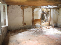 Maison à vendre à Chitray, Indre - 66.500 € - photo 4