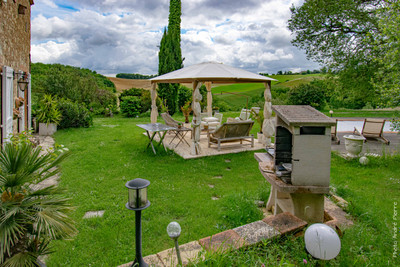 French property for sale in Briatexte, Tarn - €556,000 - photo 8
