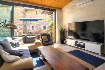 French property for sale in Roussillon, Vaucluse - €245,000 - photo 3