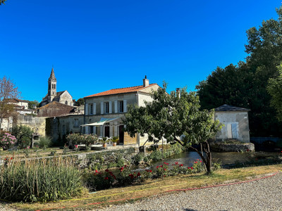 house for sale in Charente