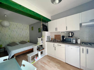 French property for sale in Estoher, Pyrénées-Orientales - €690,000 - photo 9
