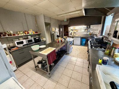 French property for sale in Chalais, Charente - €288,900 - photo 5