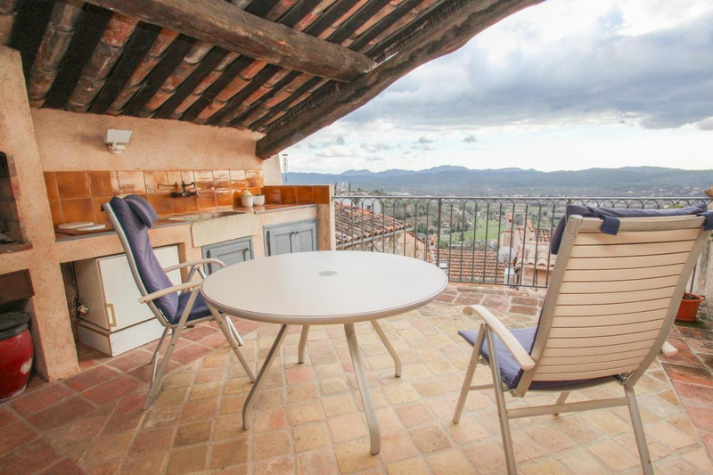 French property for sale in Callian, Var - &#8364;368,000 - photo 2
