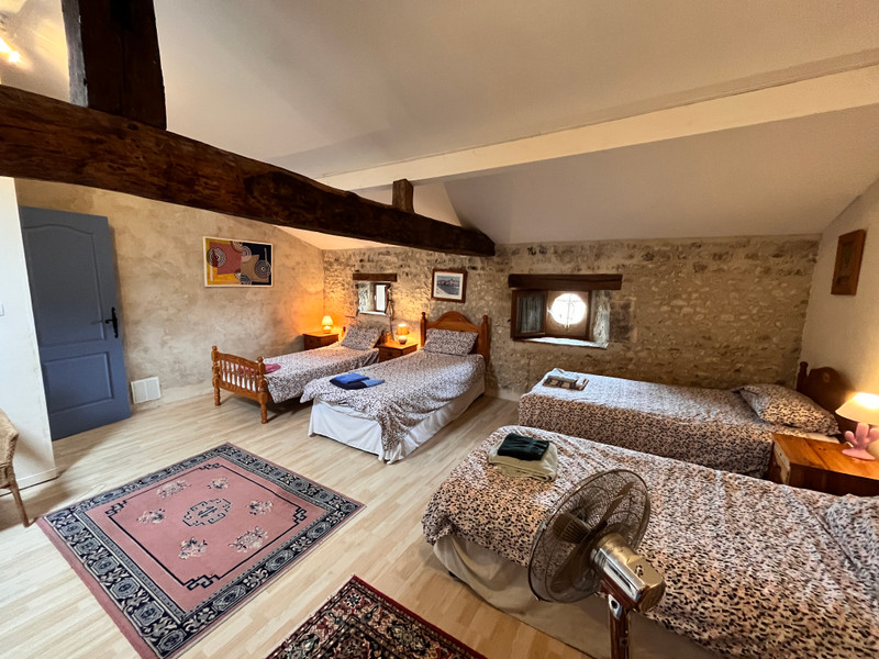 French property for sale in Pommiers-Moulons, Charente-Maritime - €449,440 - photo 7