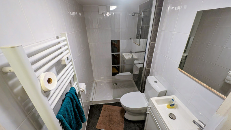 French property for sale in Scrignac, Finistère - €194,400 - photo 12