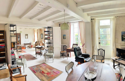 French property for sale in Cognac, Charente - €583,000 - photo 5