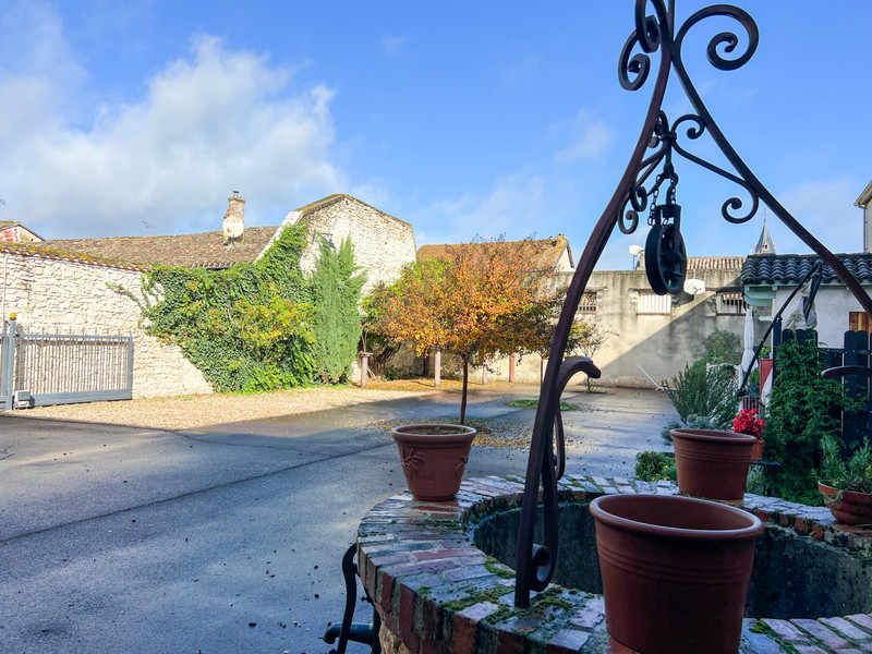 French property for sale in Eymet, Dordogne - €988,000 - photo 4