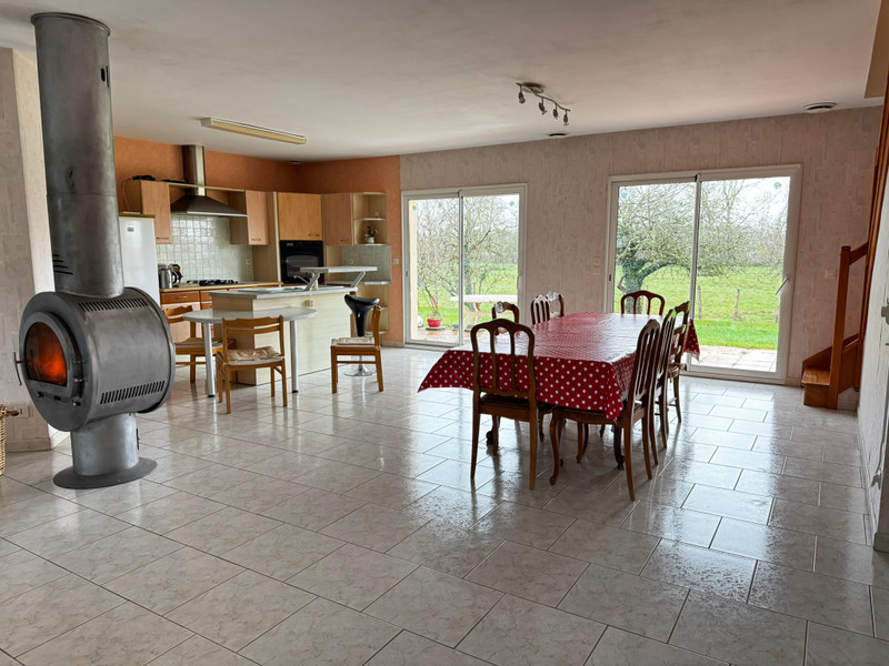 French property for sale in Moulins-sur-Yèvre, Cher - €252,688 - photo 2