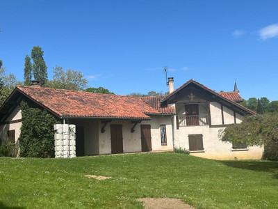 French property for sale in Saint-Lézer, Hautes-Pyrénées - €235,400 - photo 1