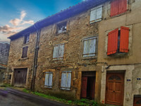 Maison à vendre à Labastide-Rouairoux, Tarn - 12 600 € - photo 1