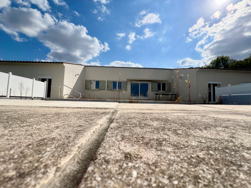 French property for sale in Archingeay, Charente-Maritime - €360,400 - photo 12