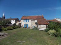 Maison à vendre à Val-d'Oire-et-Gartempe, Haute-Vienne - 99.000 € - photo 1