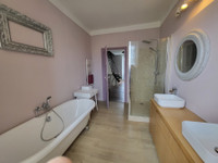 Maison à vendre à Secondigny, Deux-Sèvres - 189.000 € - photo 5