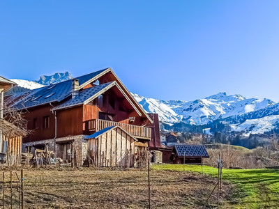 Chalet à vendre à Les Avanchers-Valmorel, Savoie, Rhône-Alpes, avec Leggett Immobilier