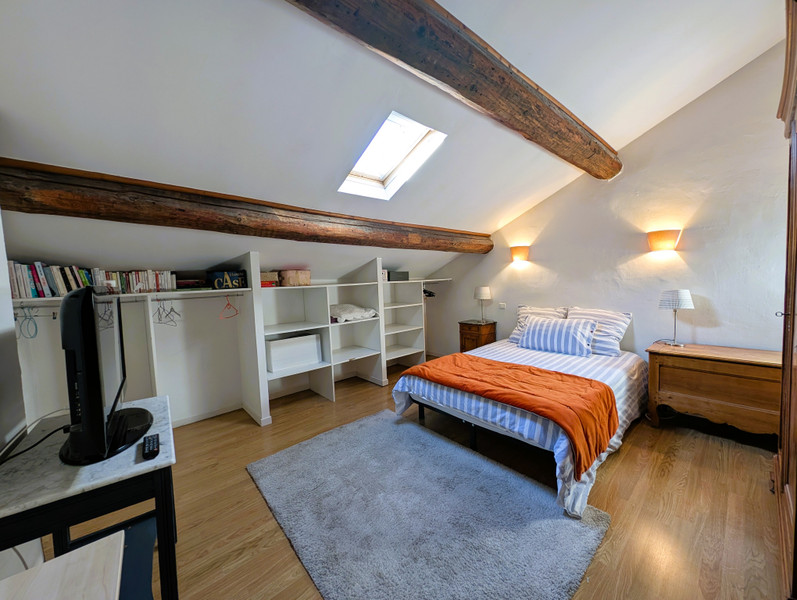 French property for sale in Avignon, Vaucluse - €298,000 - photo 1