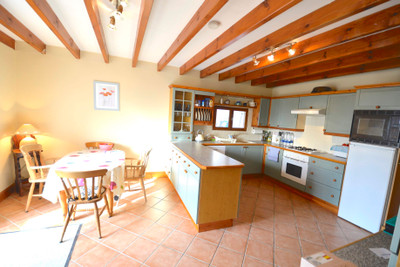 French property for sale in Beauvais-sur-Matha, Charente-Maritime - €190,000 - photo 8