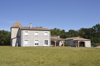 French property, houses and homes for sale in Monbahus Lot-et-Garonne Aquitaine