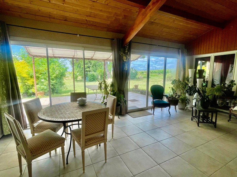 French property for sale in Saint-Émilion, Gironde - €899,000 - photo 6