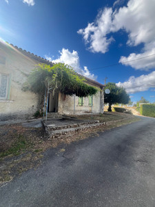 house for sale in Charente