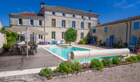 Maison à vendre à Aumagne, Charente-Maritime - 549 080 € - photo 1