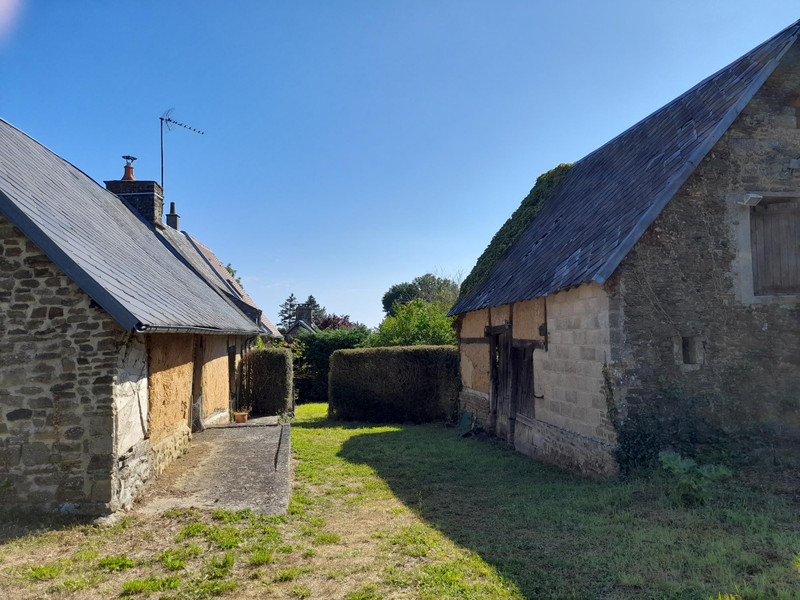 French property for sale in Lougé-sur-Maire, Orne - photo 8