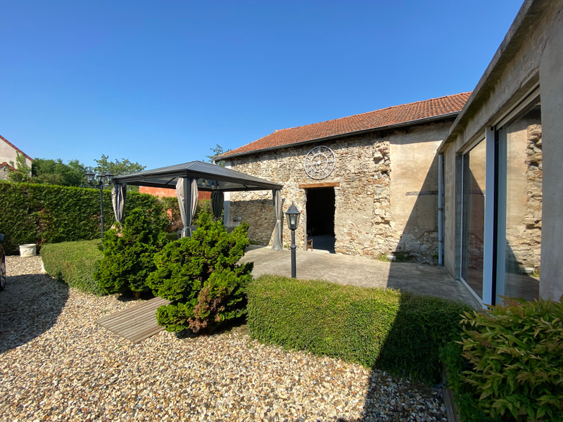 French property for sale in Mareuil-lès-Meaux, Seine-et-Marne - &#8364;630,000 - photo 2