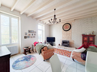 Maison à vendre à Romazières, Charente-Maritime - 161 800 € - photo 2