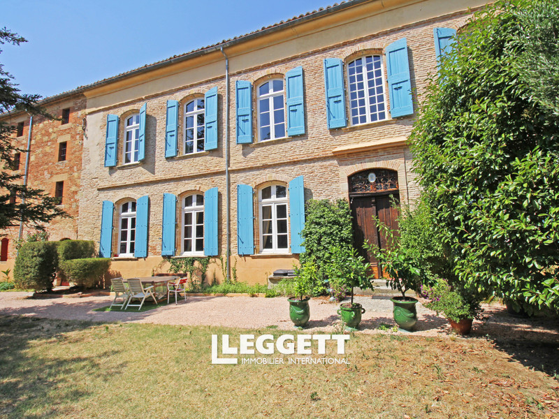 Château 10 pièce(s), VALLÈGUE